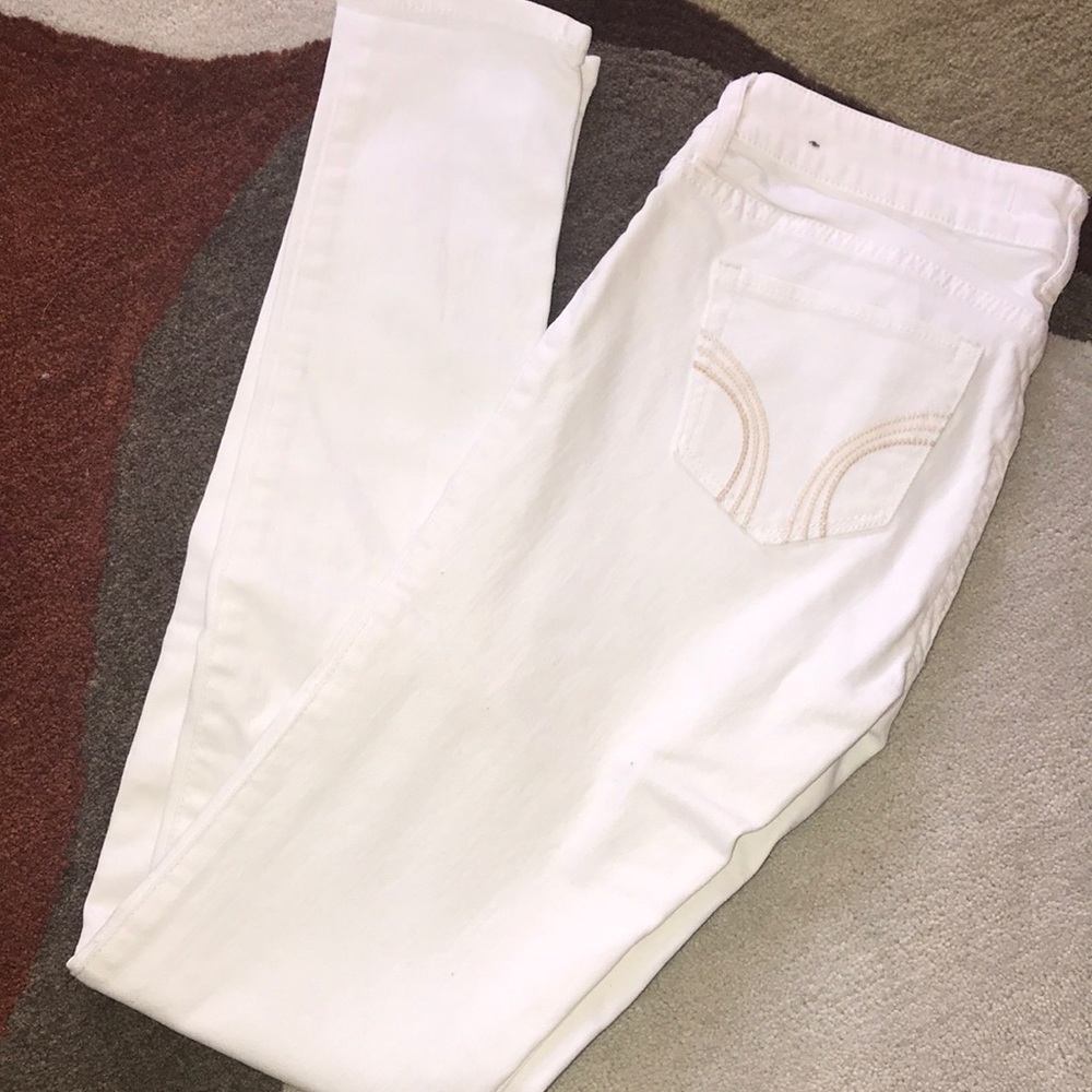 🌸NWOT Hollister Skinny Jeans✨